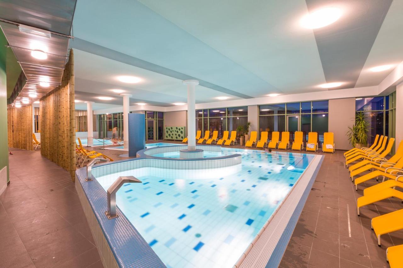 Wellness Hotel Thermal สตูโรโว ภายนอก รูปภาพ