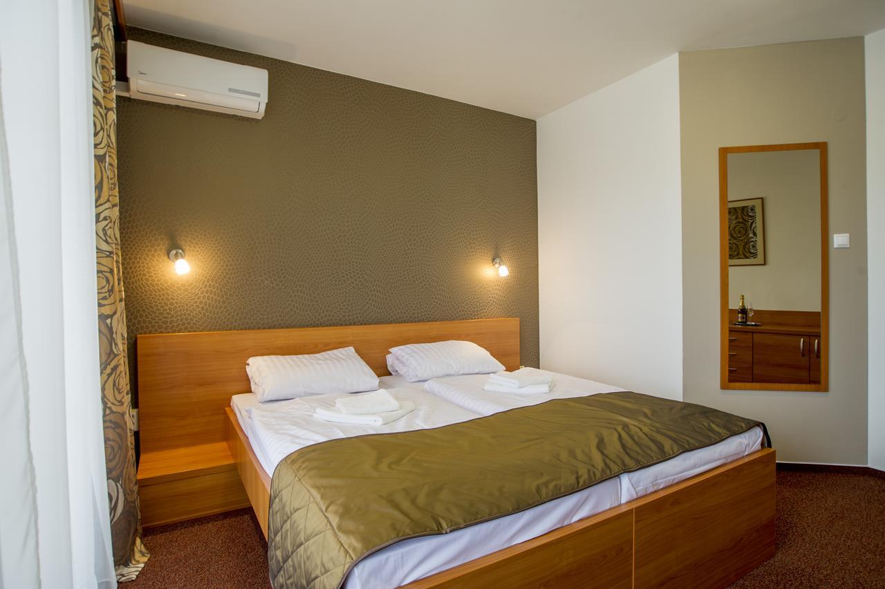 Wellness Hotel Thermal สตูโรโว ภายนอก รูปภาพ