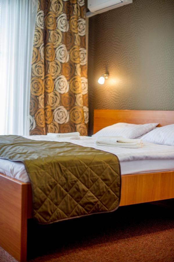 Wellness Hotel Thermal สตูโรโว ภายนอก รูปภาพ